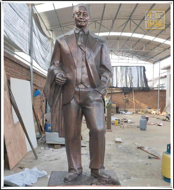 2米詹天佑銅像.jpg 2米詹天佑銅像.jpg