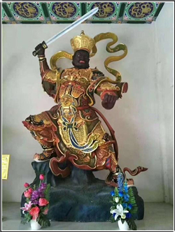 黑臉的四大天王銅像 黑臉的四大天王銅像