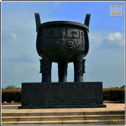 純銅大號三足鼎鑄造 純銅大號三足鼎鑄造