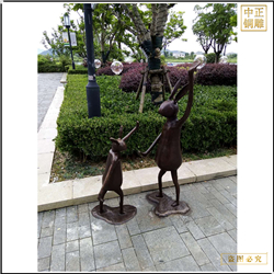 鑄銅關公 小兔子跳舞銅雕塑