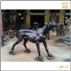 鑄銅關(guān)公 金錢豹銅雕塑擺件