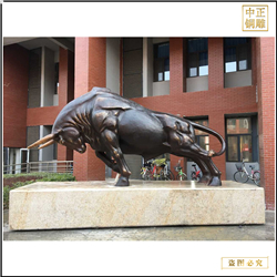 鑄銅關(guān)公 景觀銅雕牛擺件