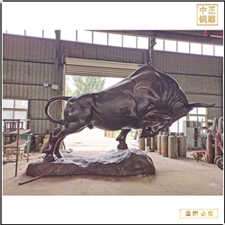 鑄銅關公 現(xiàn)貨銷售開荒銅牛雕塑