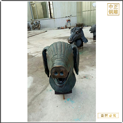 鑄銅關公 十二生肖豬擺件