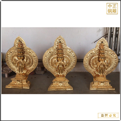 貼金小型千手觀音菩薩銅像 貼金小型千手觀音菩薩銅像