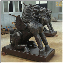 鑄銅關(guān)公 帶翅膀銅麒麟雕塑