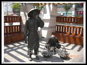 賣(mài)貨郎雕塑