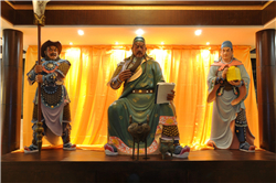 關(guān)公夜讀春秋雕塑 關(guān)公夜讀春秋雕塑